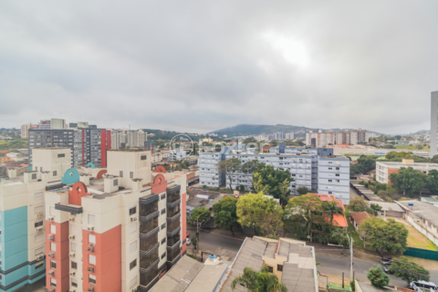 Image 11 - 834396