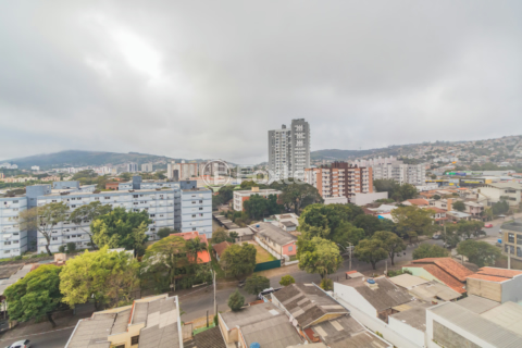 Image 12 - 834396
