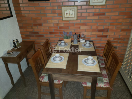 Image 7 - 834529