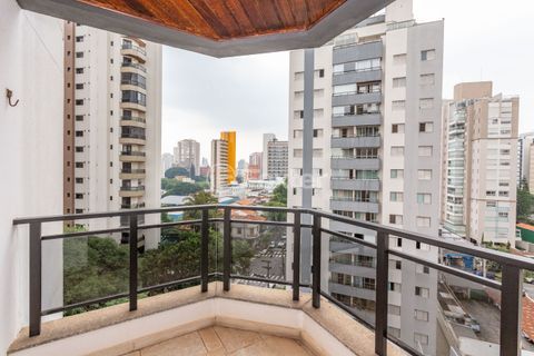 Image 4 - 834614