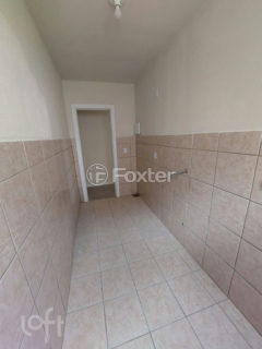 Image 8 - 834731