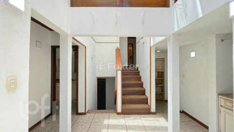 Image 17 - 834851