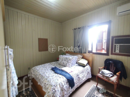 Image 7 - 834885