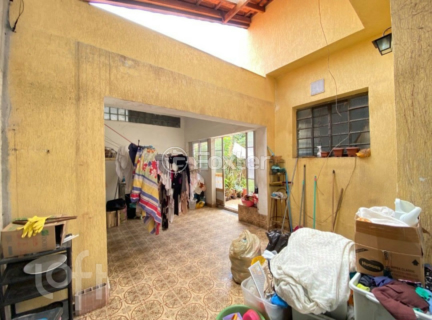 Image 3 - 834891
