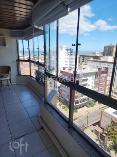 Image 30 - 834917