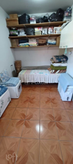 Image 2 - 834934