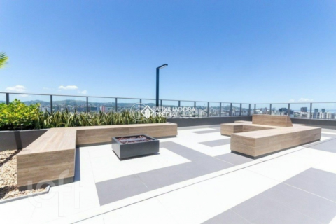 Image 37 - 835007