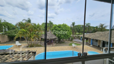 Image 17 - 835024
