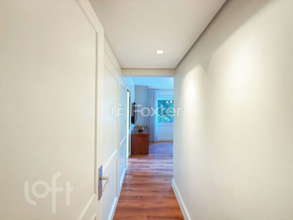 Image 32 - 835655