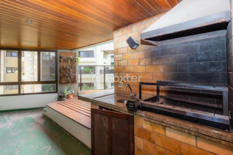 Image 8 - 835809