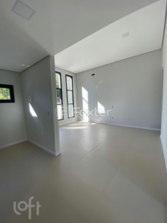 Image 33 - 836773
