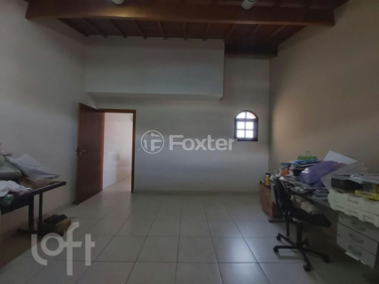 Image 33 - 837413