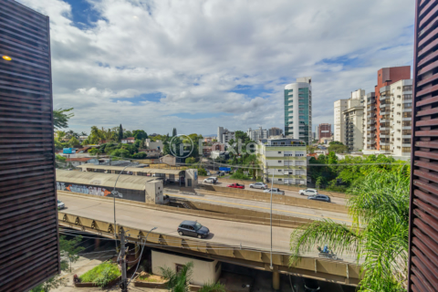 Image 16 - 838038