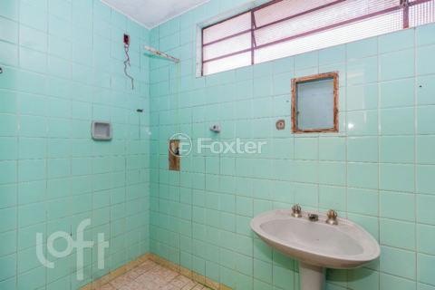 Image 32 - 838779