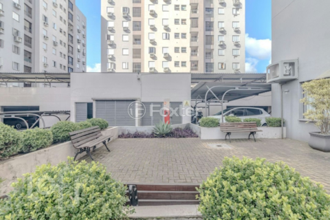 Image 33 - 838898