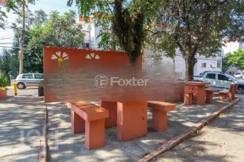 Image 9 - 838971