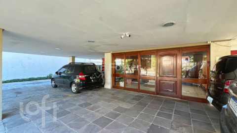 Image 35 - 839255