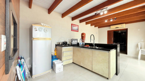 Image 4 - 839306