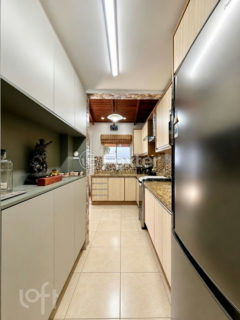 Image 7 - 839579