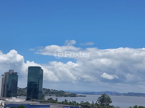 Image 10 - 839775