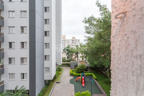 Image 25 - 839844