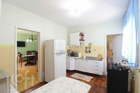 Image 7 - 839900