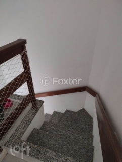 Image 8 - 839946