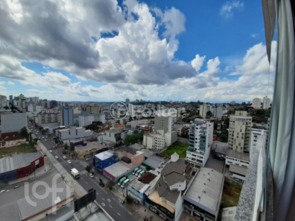 Image 17 - 839948