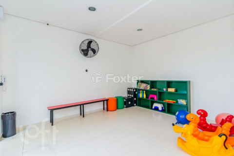 Image 74 - 839993