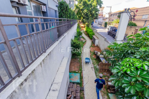 Image 50 - 839993
