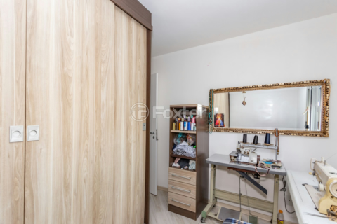 Image 32 - 839997