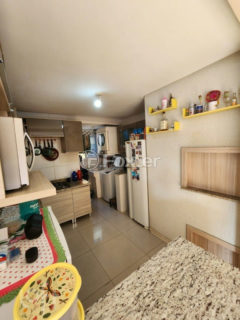 Image 7 - 840251