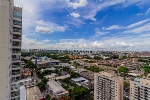 Image 11 - 840317