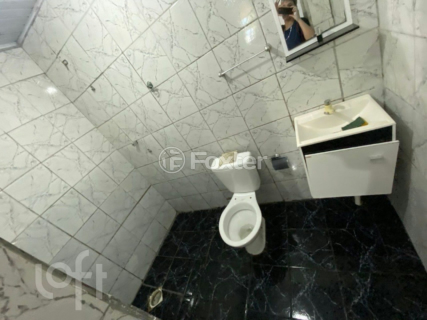 Image 8 - 840411