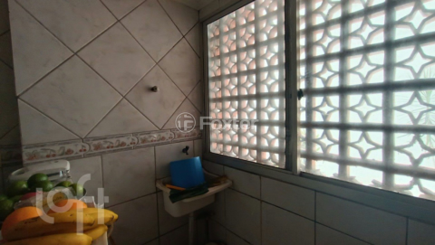 Image 6 - 840424