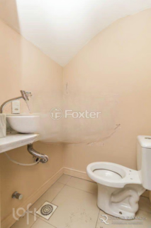 Image 7 - 840506