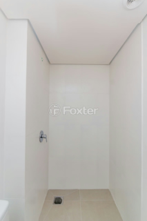 Image 19 - 840580