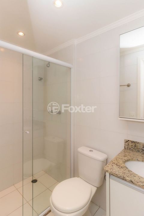 Image 21 - 840932