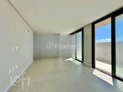 Image 3 - 841850