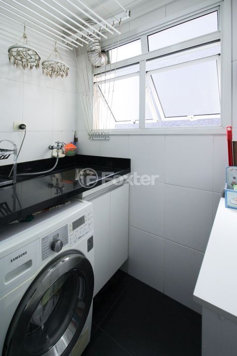 Image 9 - 842256