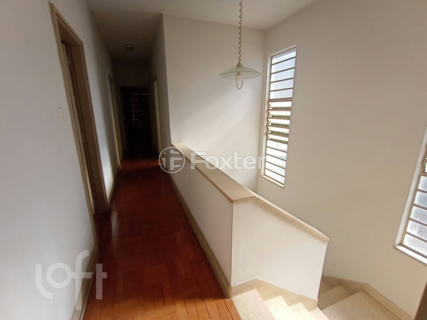Image 9 - 842322
