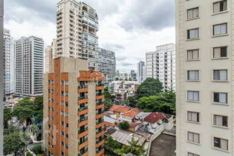 Image 15 - 842325
