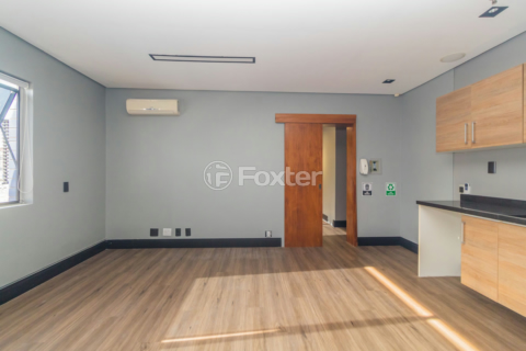 Image 4 - 842445