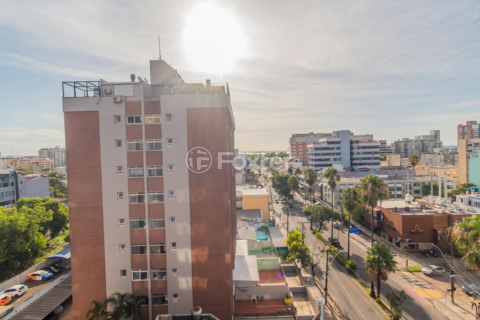 Image 18 - 842445