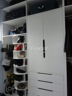 Image 4 - 842487