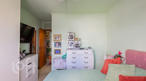 Image 9 - 842513
