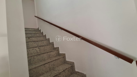 Image 7 - 842602