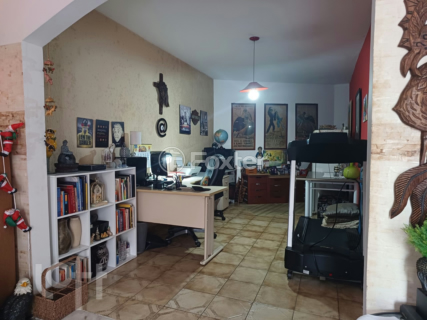 Image 1 - 842841