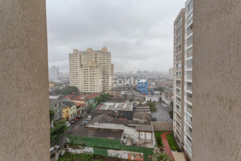 Image 21 - 843810