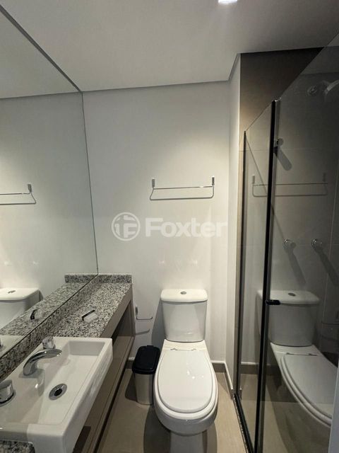Image 7 - 844233